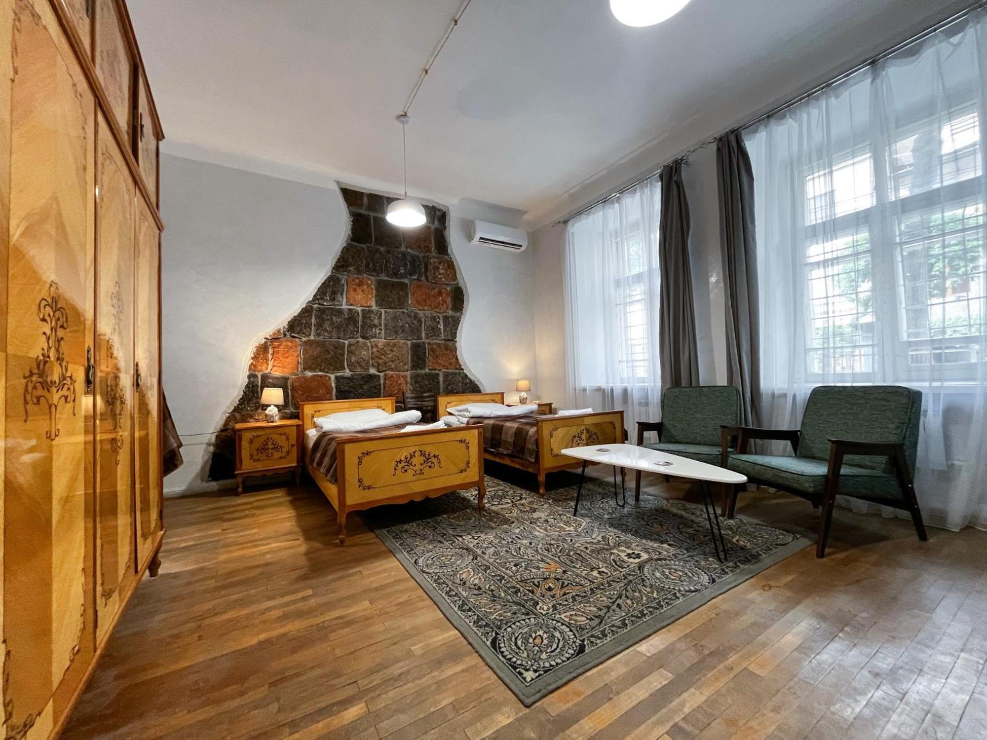 יירבאן Apartments Pushkin Street מראה חיצוני תמונה