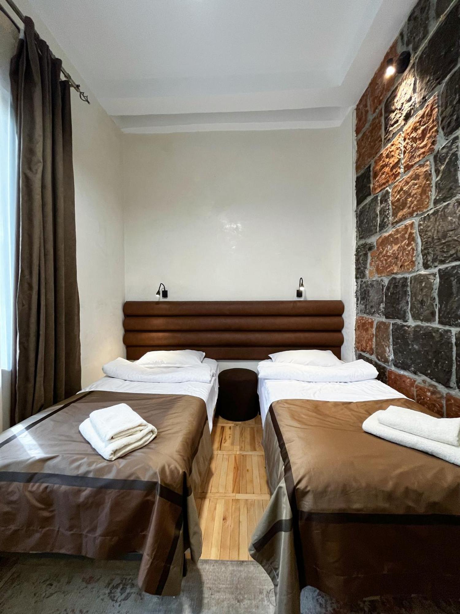 יירבאן Apartments Pushkin Street מראה חיצוני תמונה
